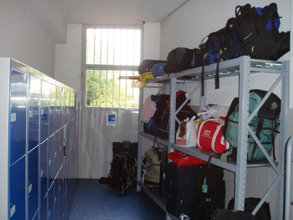 Ostello Aig Piero Rotta Milán Exterior foto